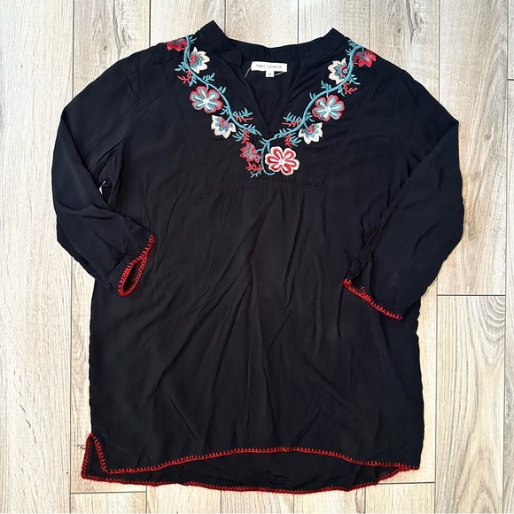 Angel + Premium Embroidered Pullover Black Tunic - Picture 1 of 5